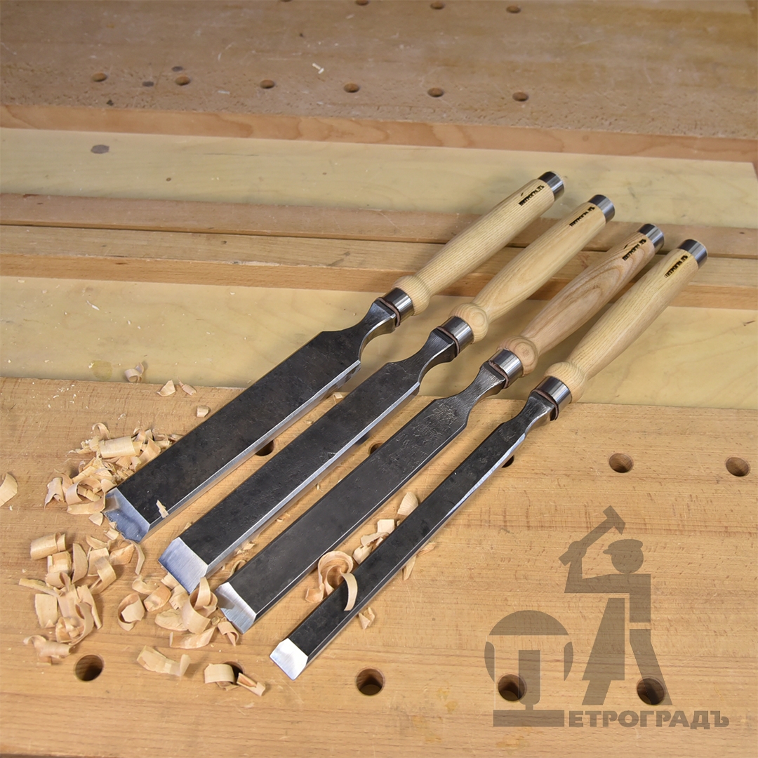 Timber Framing Chisel, PETROGRAD, model Vyatka, 25mm Timber Framing Chisel, PETROGRAD, model Vyatka, 25mm